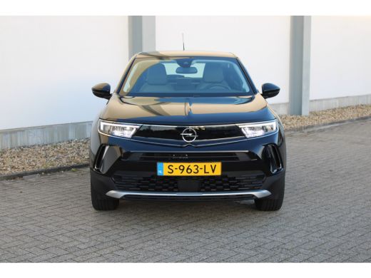 Opel Mokka-e Level 3 50 kWh / Navigatie via Carplay / Parkeersensoren / Climate Control / LED / DAB / 17'' LMV / ActivLease financial lease