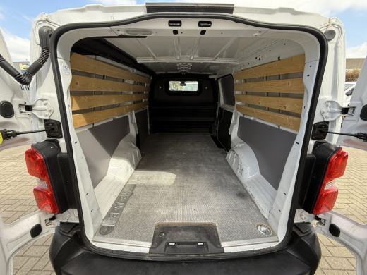 Opel Vivaro 2.0 CDTI 123PK EURO6 L3H1 Cruise/ achteruitrijcamera/ navigatiesysteem ActivLease financial lease