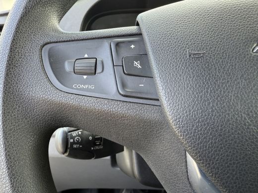 Opel Vivaro 2.0 CDTI 123PK EURO6 L3H1 Cruise/ achteruitrijcamera/ navigatiesysteem ActivLease financial lease