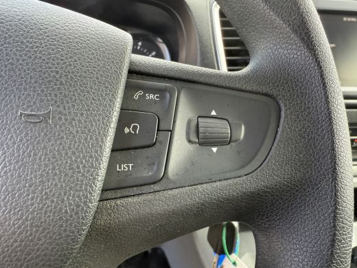 Opel Vivaro 2.0 CDTI 123PK EURO6 L3H1 Cruise/ achteruitrijcamera/ navigatiesysteem ActivLease financial lease