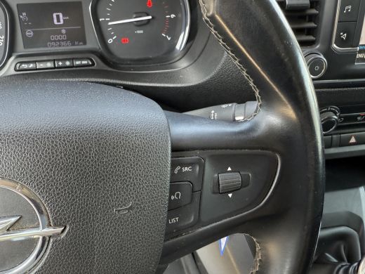 Opel Vivaro 2.0 CDTI 150PK EURO6 L3H1 Achteruitrijcamera/Trekhaak/navigatie systeem/cruise control ActivLease financial lease