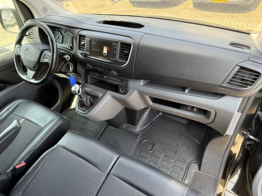 Opel Vivaro 2.0 CDTI 150PK EURO6 L3H1 Achteruitrijcamera/Trekhaak/navigatie systeem/cruise control ActivLease financial lease