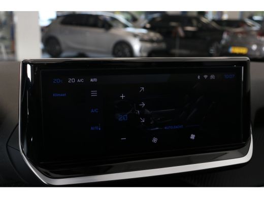 Peugeot 2008 1.2 Hybrid 136 Allure | Apple Carplay | PDC V+A | Cruise control | LMV 17"| DAB | LED Koplampen | ActivLease financial lease