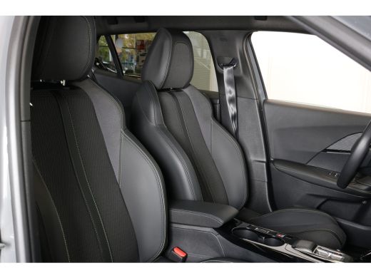 Peugeot 2008 1.2 Hybrid 136 GT | Navi | Camera V+ A | Cruise control | Keyless entry | DAB | Full Led koplampen | ActivLease financial lease