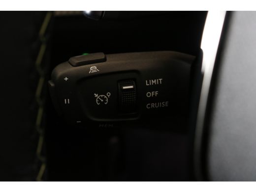 Peugeot 2008 1.2 Hybrid 136 GT | Navi | Camera V+ A | Cruise control | Keyless entry | DAB | Full Led koplampen | ActivLease financial lease