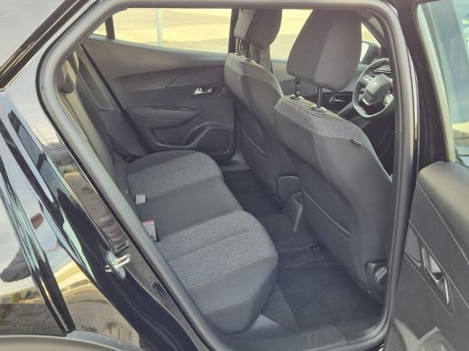 Peugeot 2008 1.2 Hybrid 136PK Style Automaat | Draadloze Apple Carplay / Android Auto | Dab Ontvanger | Hill h... ActivLease financial lease