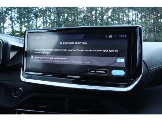 Peugeot 2008 1.2 Hybrid 145 GT | ACTIE!! | Alcantara | Massage | 360 Camera | Adaptieve Cruise | Stoelverwarmi... ActivLease financial lease