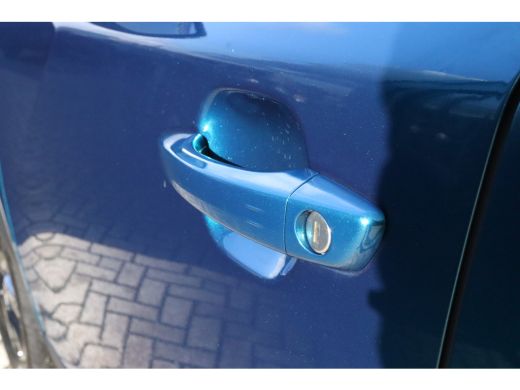 Peugeot 2008 1.2 Hybrid 145 GT | ACTIE!! | Alcantara | Massage | 360 Camera | Adaptieve Cruise | Stoelverwarmi... ActivLease financial lease