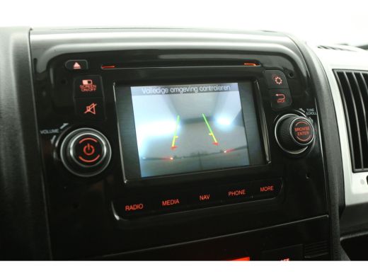 Peugeot Boxer 335 2.0 BlueHDI 164PK L2H2 | 3000KG Trekgew. | Trekh. | Airco | Camera | Cruise | 3-Zits | Standk... ActivLease financial lease