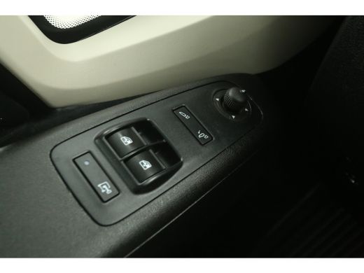 Peugeot Boxer 335 2.0 BlueHDI 164PK L2H2 | 3000KG Trekgew. | Trekh. | Airco | Camera | Cruise | 3-Zits | Standk... ActivLease financial lease