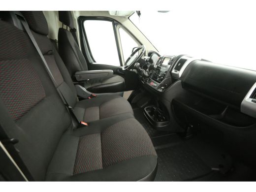 Peugeot Boxer 335 2.0 BlueHDI 164PK L2H2 | 3000KG Trekgew. | Trekh. | Airco | Camera | Cruise | 3-Zits | Standk... ActivLease financial lease