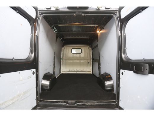 Peugeot Boxer 335 2.0 BlueHDI 164PK L2H2 | 3000KG Trekgew. | Trekh. | Airco | Camera | Cruise | 3-Zits | Standk... ActivLease financial lease