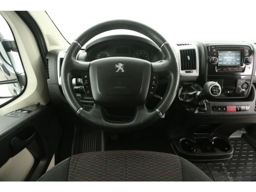 Peugeot Boxer 335 2.0 BlueHDI 164PK L2H2 | 3000KG Trekgew. | Trekh. | Airco | Camera | Cruise | 3-Zits | Standk... ActivLease financial lease