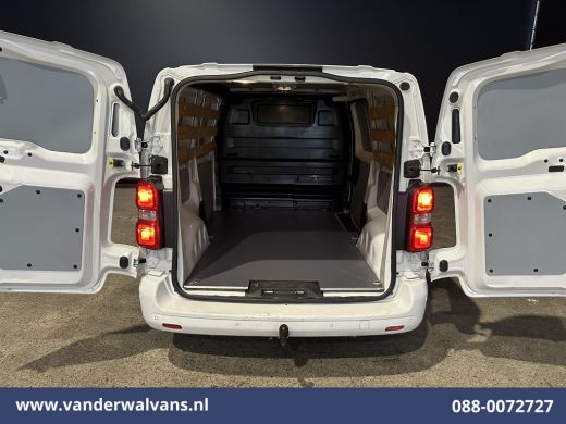 Peugeot Expert 1.6 Blue HDI L2H1 Euro6 Airco | LM-velgen | Navigatie | Apple Carplay | Trekhaak Multimediascherm... ActivLease financial lease