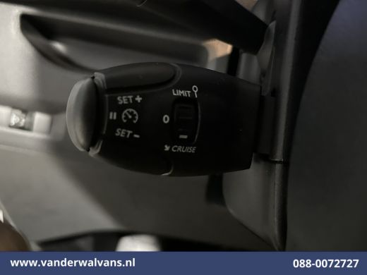 Peugeot Expert 1.6 Blue HDI L2H1 Euro6 Airco | LM-velgen | Navigatie | Apple Carplay | Trekhaak Multimediascherm... ActivLease financial lease
