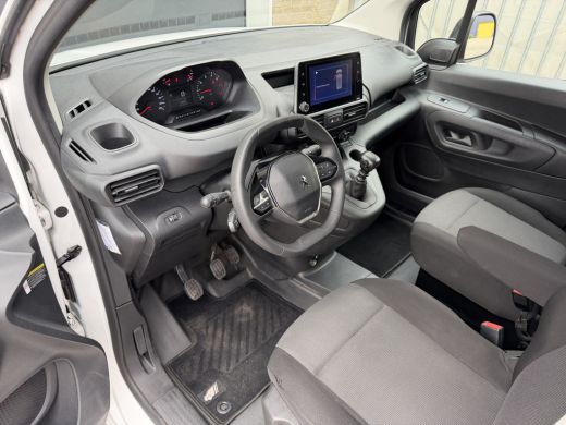 Peugeot Partner 1.2 111PK EURO 6 PureTech Premium CarPlay/cruise control/navigatie systeem ActivLease financial lease