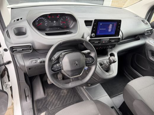 Peugeot Partner 1.2 111PK EURO 6 PureTech Premium CarPlay/cruise control/navigatie systeem ActivLease financial lease