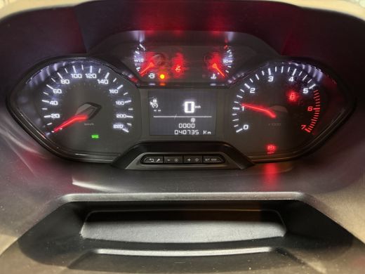 Peugeot Partner 1.2 111PK EURO 6 PureTech Premium CarPlay/cruise control/navigatie systeem ActivLease financial lease