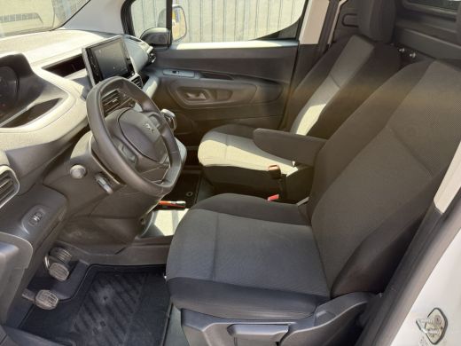 Peugeot Partner 1.5 BlueHDI EURO 6 Premium Cruise control/trekhaak/navigatie systeem ActivLease financial lease