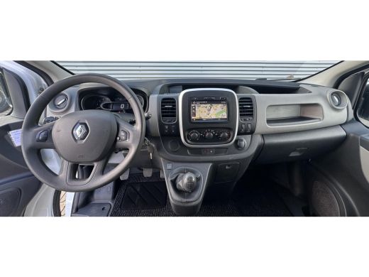Renault Trafic 1.6 dCi T27 L1H1 Navi|Imperiaal|Trekhaak|Airco ActivLease financial lease