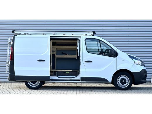 Renault Trafic 1.6 dCi T27 L1H1 Navi|Imperiaal|Trekhaak|Airco ActivLease financial lease