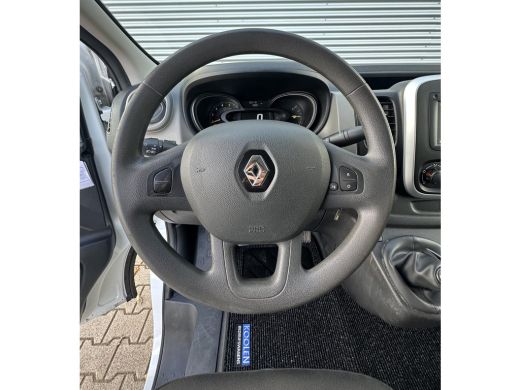 Renault Trafic 1.6 dCi T27 L1H1 Navi|Imperiaal|Trekhaak|Airco ActivLease financial lease