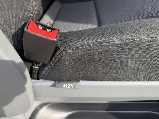 Renault Trafic 2.0 dCi 120PK EURO 6 T29 Cruise control/navigatie systeem ActivLease financial lease