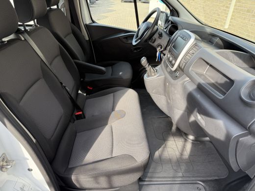 Renault Trafic 2.0 dCi 120PK EURO 6 T29 Cruise control/navigatie systeem ActivLease financial lease