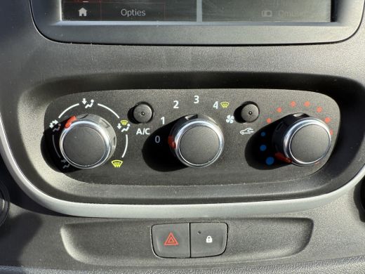 Renault Trafic 2.0 dCi 120PK EURO 6 T29 Cruise control/navigatie systeem ActivLease financial lease