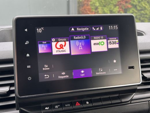 Renault Trafic 2.0 dCi / L2H1 / DUBBEL CABINE / 6-PERSOONS DUBBELE CABINE / AIRCO / CRUISE / NAVI / BLUETOOTH / ... ActivLease financial lease