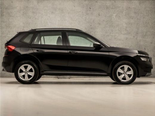 Skoda Kamiq 1.0 TSI Sport (APPLE CARPLAY, CRUISE, LED KOPLAMPEN, SPORTSTOELEN, LANE ASSIST, ARMSTEUN, BLUETOO... ActivLease financial lease