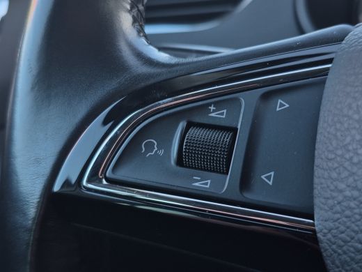 Skoda Octavia Combi 1.5 TSI Greentech Business Edition Plus Trekhaak | LED | Keyless | Stoelverwarming | Parkee... ActivLease financial lease