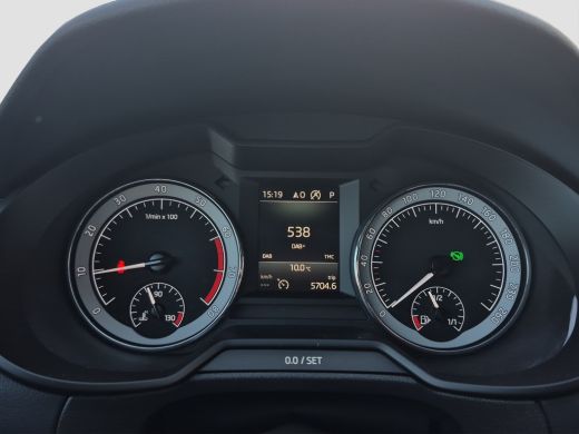 Skoda Octavia Combi 1.5 TSI Greentech Business Edition Plus Trekhaak | LED | Keyless | Stoelverwarming | Parkee... ActivLease financial lease