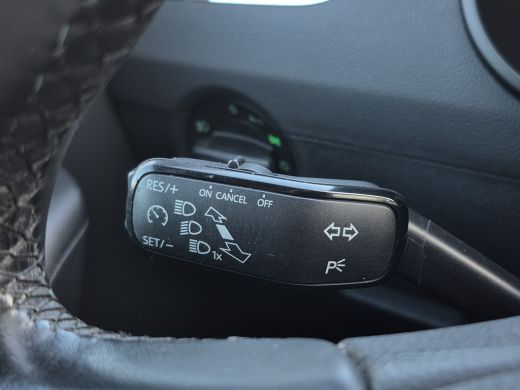 Skoda Octavia Combi 1.5 TSI Greentech Business Edition Plus Trekhaak | LED | Keyless | Stoelverwarming | Parkee... ActivLease financial lease