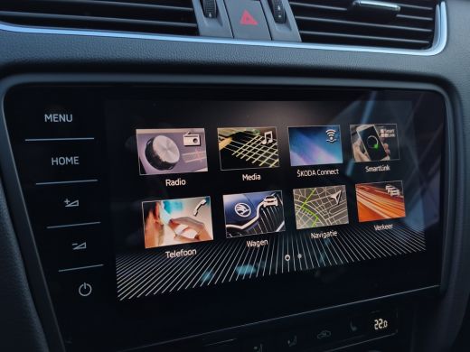 Skoda Octavia Combi 1.5 TSI Greentech Business Edition Plus Trekhaak | LED | Keyless | Stoelverwarming | Parkee... ActivLease financial lease