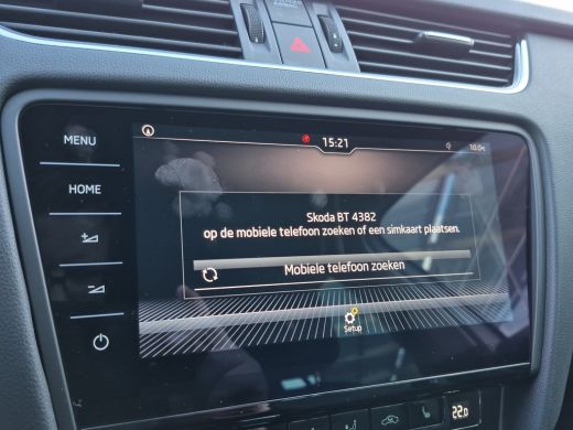 Skoda Octavia Combi 1.5 TSI Greentech Business Edition Plus Trekhaak | LED | Keyless | Stoelverwarming | Parkee... ActivLease financial lease