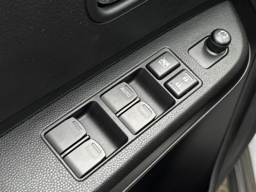 Suzuki Ignis 1.2 Smart Hybrid Style Climate Control | Appel CarPlay & Android Auto | Stoelverwarming | Cruise ... ActivLease financial lease