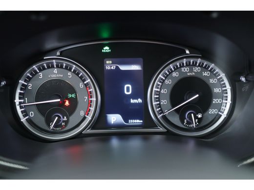 Suzuki Vitara 1.5 Hybrid Style | Panoramadak | Camera | Keyless | Adaptive Cruise | Stoelverwarming | Dodehoek ... ActivLease financial lease