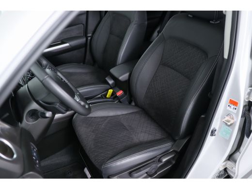 Suzuki Vitara 1.5 Hybrid Style | Panoramadak | Camera | Keyless | Adaptive Cruise | Stoelverwarming | Dodehoek ... ActivLease financial lease
