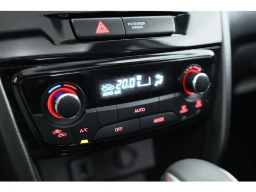 Suzuki Vitara 1.5 Hybrid Style | Panoramadak | Camera | Keyless | Adaptive Cruise | Stoelverwarming | Dodehoek ... ActivLease financial lease