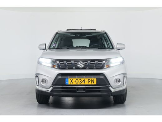 Suzuki Vitara 1.5 Hybrid Style | Panoramadak | Camera | Keyless | Adaptive Cruise | Stoelverwarming | Dodehoek ... ActivLease financial lease