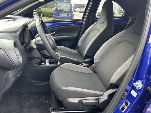 Toyota Aygo 1.0 VVT-i MT Play (Carplay - Camera) ActivLease financial lease