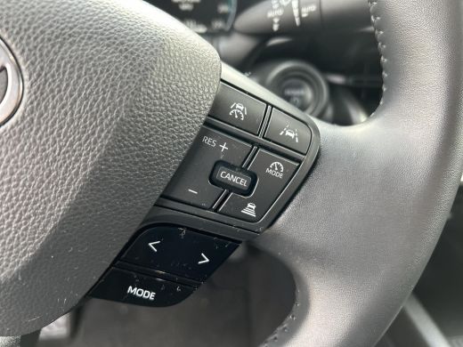 Toyota C-HR 1.8 Hybrid 140 First Edition (Rondom zicht camera - Parkeerassistent) ActivLease financial lease