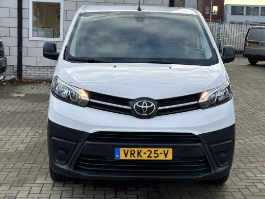 Toyota ProAce 2.0 D-4D 145PK Navi by app/cruise control/dab ActivLease financial lease