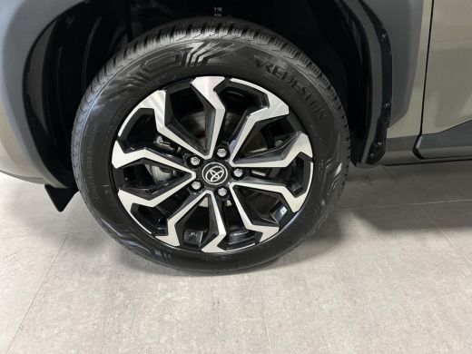 Toyota Yaris Cross 1.5 Hybrid 115 First Edition (Comfort Pack) ActivLease financial lease