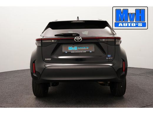 Toyota Yaris Cross 1.5 Hybrid 130 Executive|STUUR/STOELVERW. ActivLease financial lease