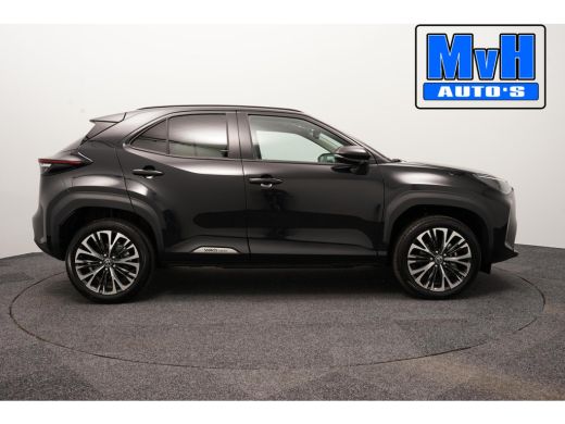 Toyota Yaris Cross 1.5 Hybrid 130 Executive|STUUR/STOELVERW. ActivLease financial lease