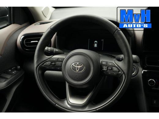 Toyota Yaris Cross 1.5 Hybrid 130 Executive|STUUR/STOELVERW. ActivLease financial lease