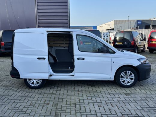 Volkswagen Caddy 2.0 TDI 102 PK EURO6 Cruise control/trekhaak/parkeer sensoren ActivLease financial lease