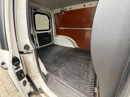 Volkswagen Caddy 2.0 TDI 123 PK EURO 6 L1H1 BMT 4Motion Trekhaak/cruise control/navi ActivLease financial lease